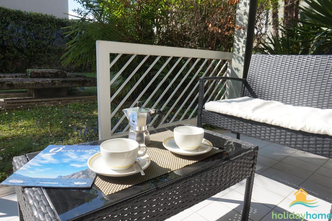 Green Relax Apartment Riva del Garda Exterior photo