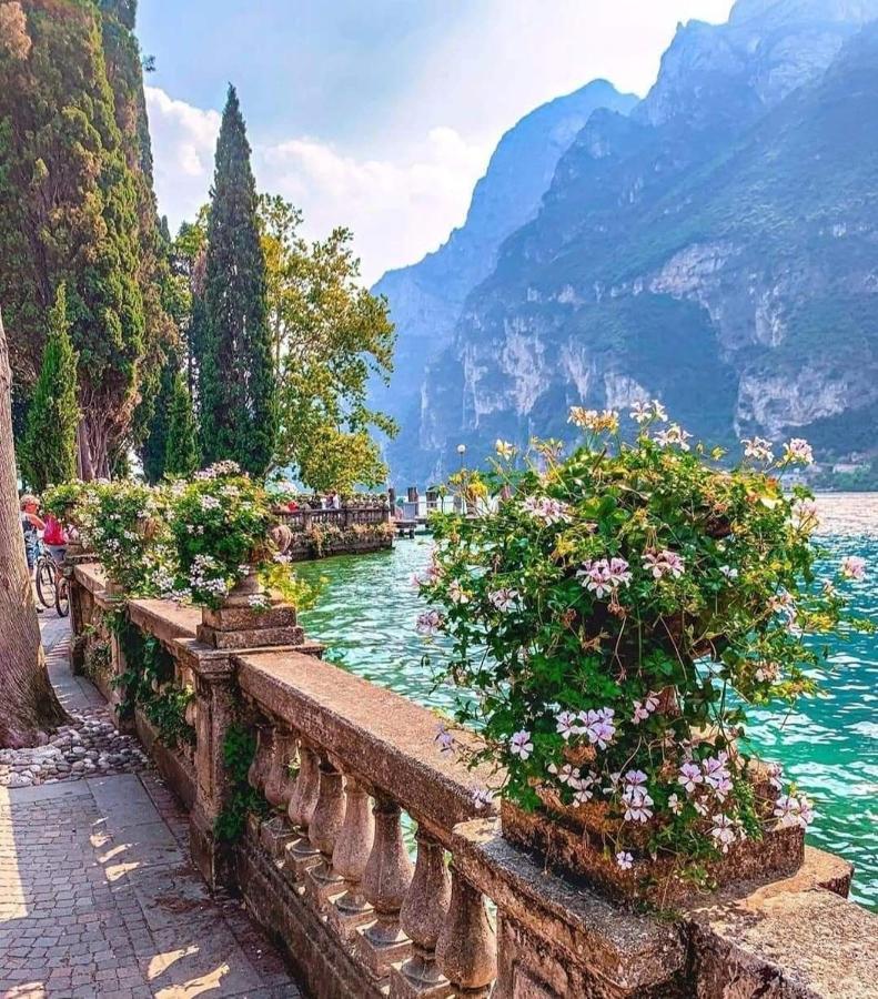 Green Relax Apartment Riva del Garda Exterior photo